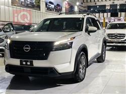 نیسان پاسفایندەر